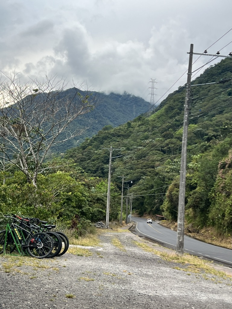 Baños mountains