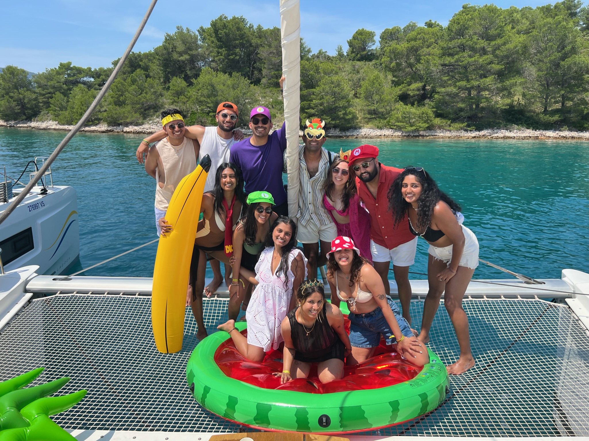 Boat-hopping mid-day